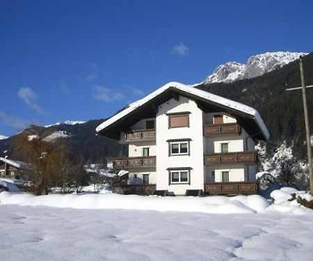 Ferienwohnungen/Holiday Apartments Lederer Reisach Ngoại thất bức ảnh